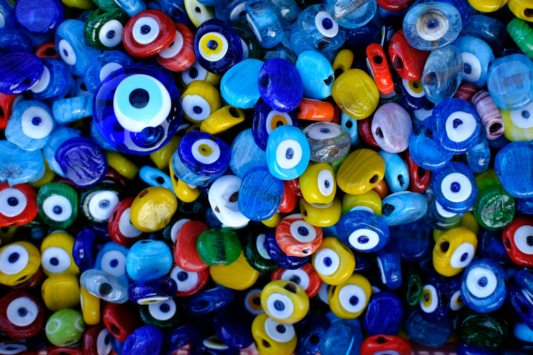 What Is the Evil Eye (Nazar) and Why It’s Used in Gifts