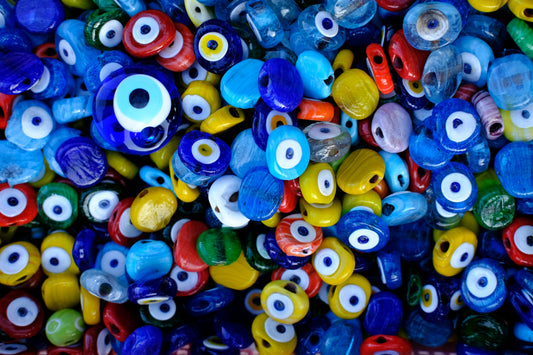 What Is the Evil Eye (Nazar) and Why It’s Used in Gifts