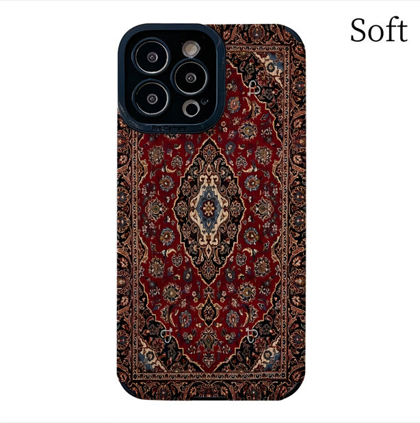 Coque iPhone motif Tapis Persan – Housse gaufrée effet agneau avec cordon